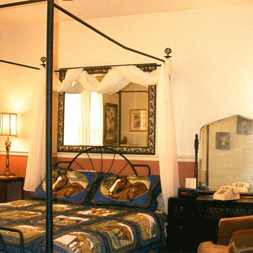 Hotel Texas Fort Worth Room photo